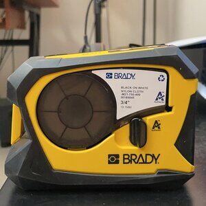 Maker Label Printer Portable Brady M211 With Full Accessory New